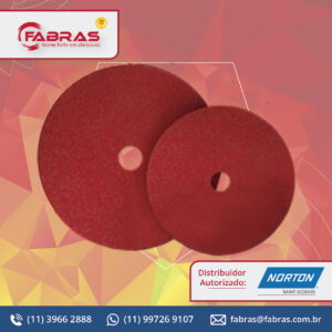 Dois discos de fibra vermelhos aparecem no centro da imagem. Logomarca da Fabras no canto superior esquerdo e logomarca da Norton no canto inferior direito